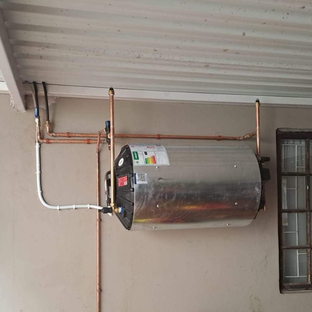 Image of a geyser installed in a home, representing Fourways geyser installation services